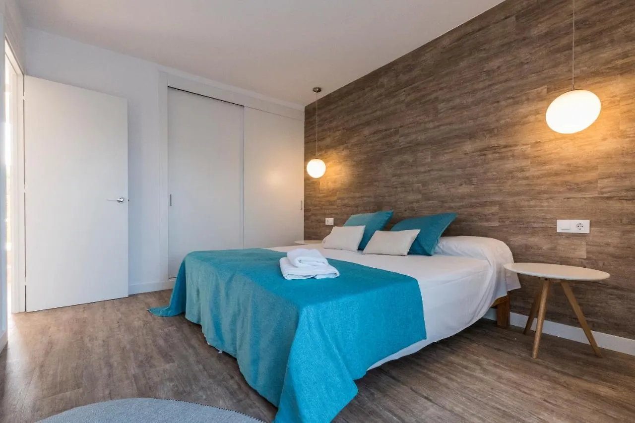 Apartamentos Playa Canutells Mahón